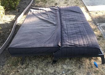 Futon 1