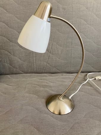 Desk lamp 1