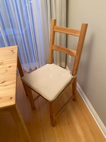 Table & 4 Chairs, Pine, 47 1/4” 3