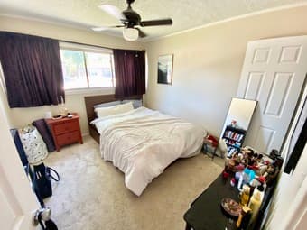 RWC 2 Furnishe Rooms Avail Fun Late 20s Relaxed Professionals - $1,150 1