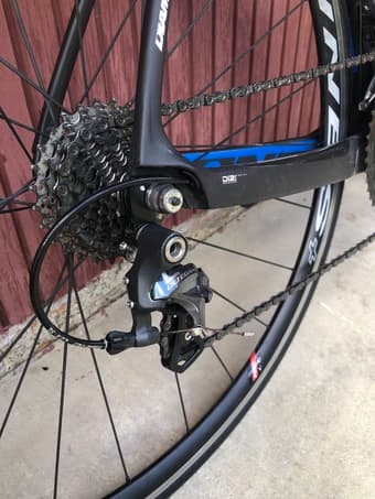 2017 Diamondback Podium Vitesse - 56cm Carbon Road Bike - 16.8lbs 3