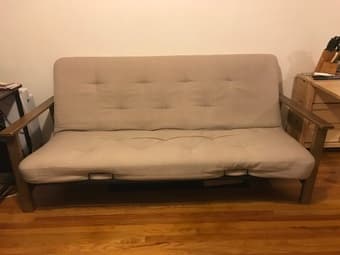 Futon 1
