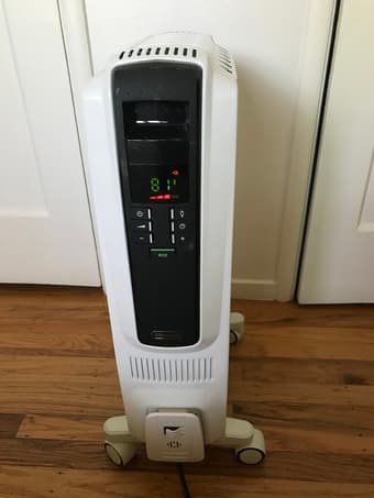 Delonghi Oil Heater 1