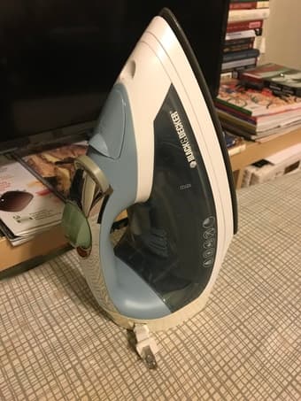 Black&Decker Iron and IKEA Ironing Board 2