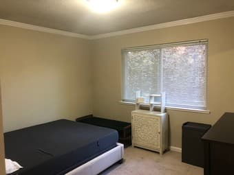 Room for rent in a cozy Palo Alto apartment! 1