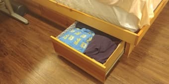 full-size mattress + topper + wooden bedframe 2