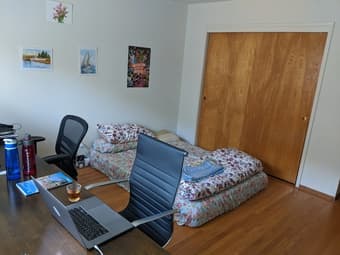 1BR/1BA in a spacious 1100 sqft 2BR/2BA available in Menlo Park 3