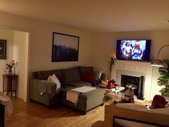 Room for Rent in Redwood City House 1