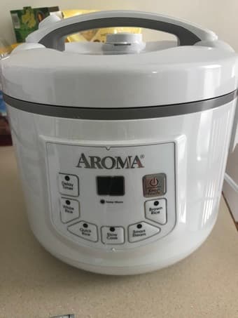 12-Cup Digital Rice Cooker for Sale! 1