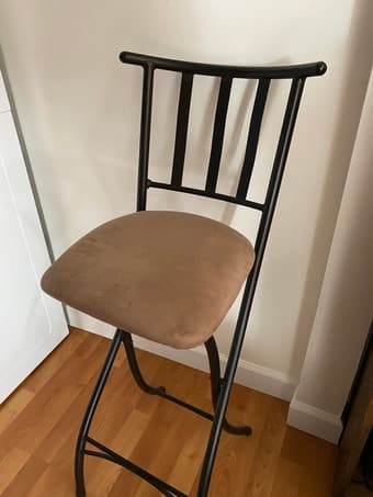 Foldable tall chair- $10 1