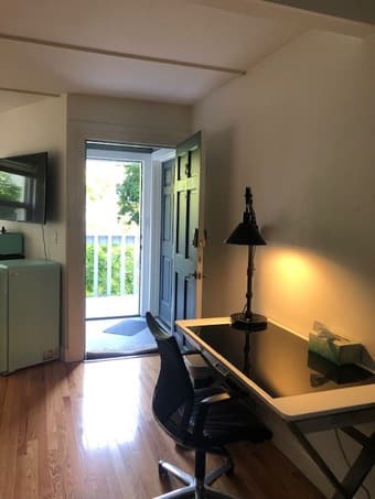 Furnished studio apartment in down town Palo Alto 2