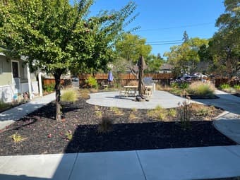 Room for rent near Stanford (Female preferred!) 1