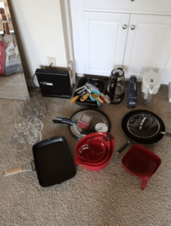 kitchen appliances items all like new or in box 1
