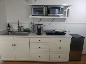 Newly renovated studio in down town palo alto 2