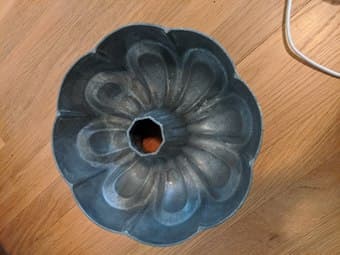 Bundt Cake Pan 1
