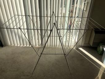metal folding drying rack 1