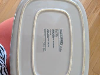 2.5qt Casserole Dish - Corningware Etch 3