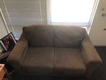 Loveseat 2
