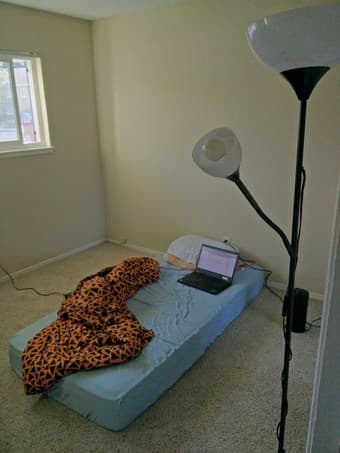 Room available in a 3BR/2Bath apartment in Mountain View, CA 1