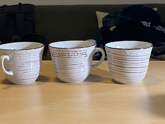 Set of plates, bowls, and mugs 2