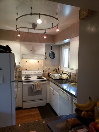 $1400 Master bedroom in Mountain View in 3BD / 2.5BA house 3