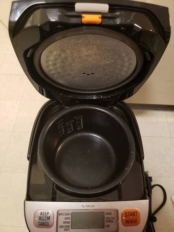 Zojirushi Micom 3-Cup Rice Cooker & Warmer in Silver/Black 2