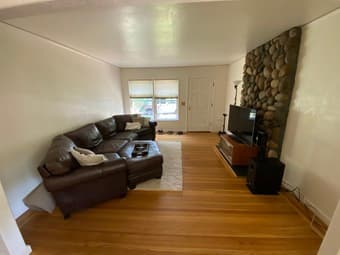 **SPECIAL**College Terrace, PRIVATE ROOM AVAILABLE, August FREE 1