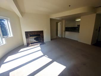 Private 1B1Ba in 2B2Ba luxury apt (3rd floor) Palo Alto, Free Sep rent 3