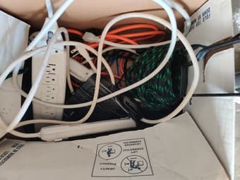 Moving Sale: Kitchen utensils items, disinfecting wipes and alcohol 3
