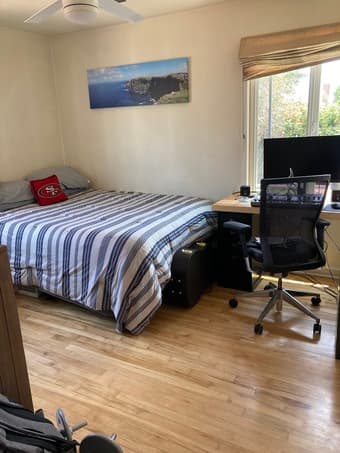 Housemate wanted in Redwood City home! 2
