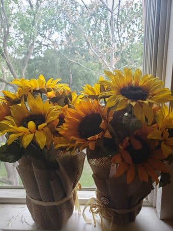 Brighten up your space with Sun Flower Decoration 3