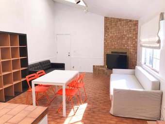 Nice room close to Stanford 1