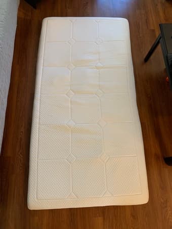 Twin Memory Foam Mattress Topper 1