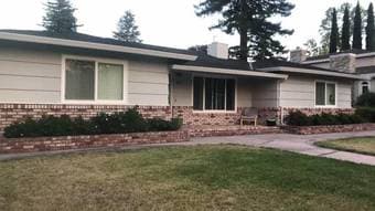 Room available in 4 bdrm/2.5ba house in Menlo Park 1