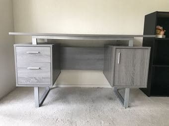Desk 2