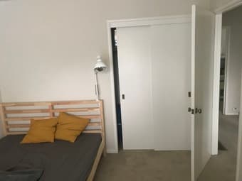 Room in 4 bdrm/2.5ba house in Menlo Park (Werth Ave) 2