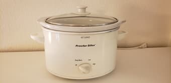 slow cooker 1