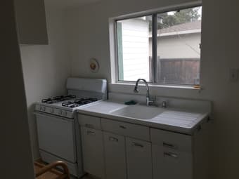 1 Br, Mountain View, close to downtown 2