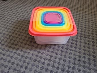 7-box Food Storage containers (New) 1