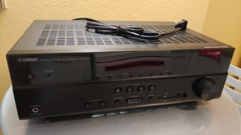 YAMAHA Sound Receiver (RX-V377) with 5.1 Channel Speakers [Excellent] 1