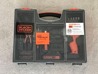 BLACK+DECKER 20-Volt MAX Drill Project Kit with 53-Pieces 2