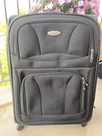 Black Samsonite Suitcase 1