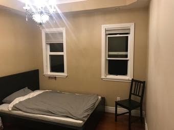 Room in beautiful Palo Alto house close to Campus 2
