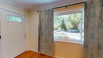 Room for rent in beautiful house :) 2