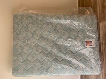 Sealy Posturepedic double/full mattress, excellent condition 3