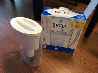 Slim Brita Water Filter and Other Items 1