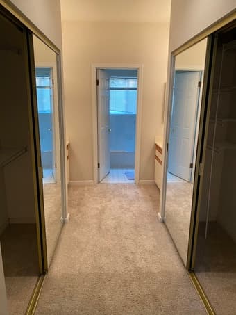 Spacious 300 sqft bedroom with attached bath. Free rent until 10/1! 2