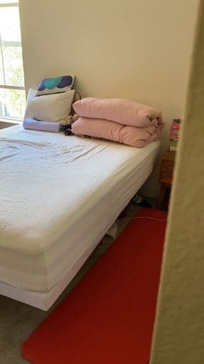 Queen size-Adjustable base 2