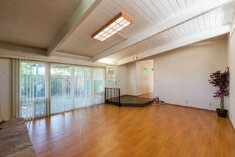 Room for rent in nice Palo Alto home 3