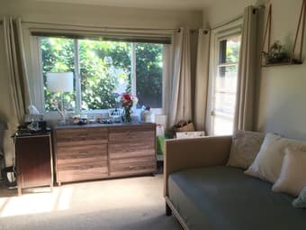 Master Bedroom w/ Ensuite bath & private entrance downtown Menlo Park 2